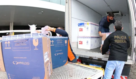 Amazonas recebeu 115.770 doses de vacinas dos tipos AstraZeneca, Pfizer e Janssen neste sábado