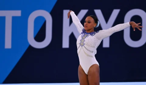 Orgulho para o Brasil: Rebeca Andrade conquista ouro para o Brasil na ginástica artística