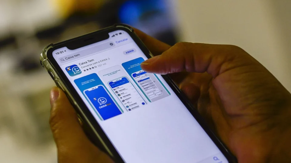 Caixa paga hoje auxílio emergencial a nascidos em fevereiro e março