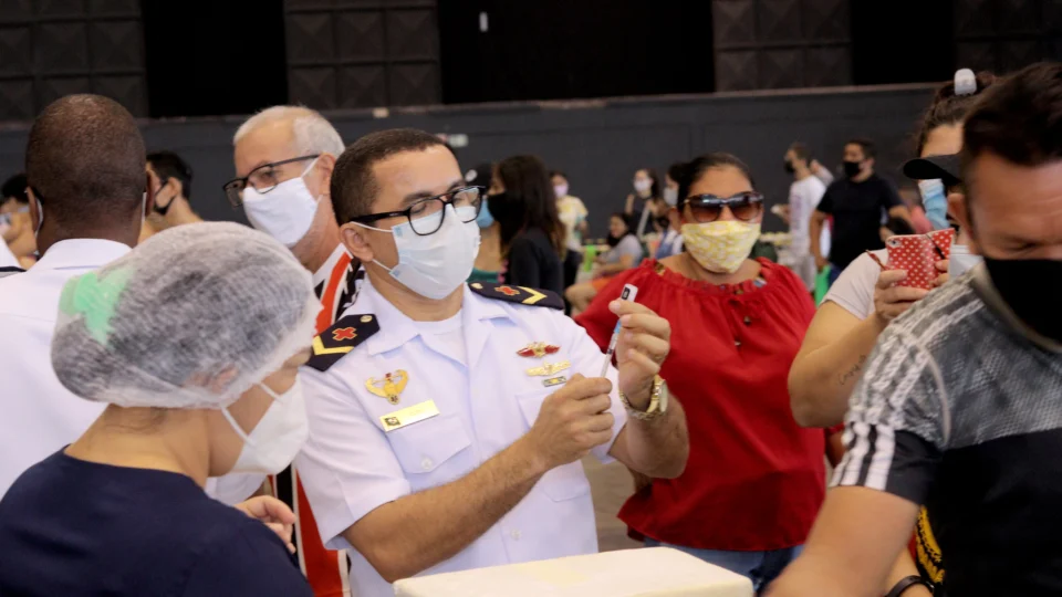 Prefeitura de Manaus divulga esquema de vacinação contra a Covid-19 de terça a sexta-feira; Confira