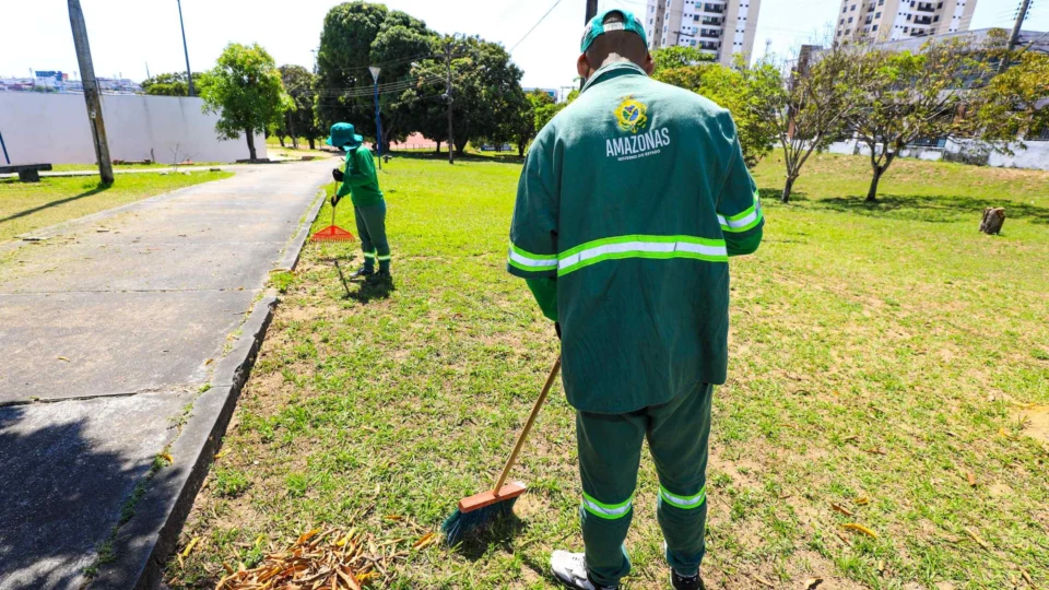 Governo do Amazonas firma parceria para reformas de dois estádios e Vila Olímpica com mão de obra do sistema prisional