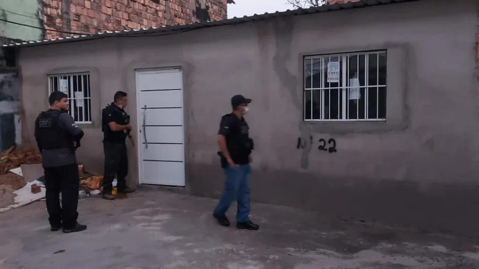 Polícia cumpre 16 mandados de prisão, busca e apreensão contra quadrilha especializada em fraudes e falsificação de documentos