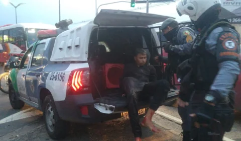 VÍDEO; Assalto frustrado ocasiona acidente de trânsito na zona leste