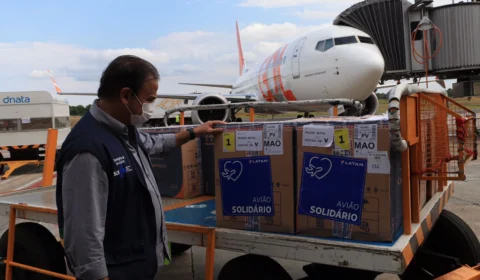 Governo do Amazonas recebe mais 83.700 doses de vacinas contra Covid-19