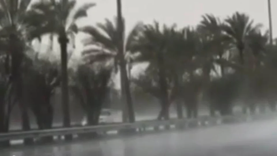 Veja Vídeo: Técnica cria chuvas artificiais para amenizar calor que atinge os Emirados Árabes Unidos