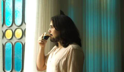 Santaella lança clipe de “Primavera” neste domingo (29)