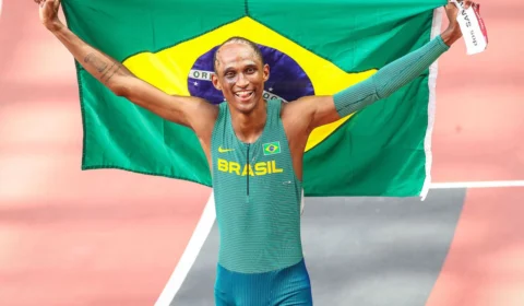 Olimpíada: Alison dos Santos é bronze nos 400m com barreiras