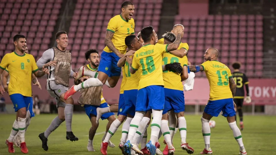 Brasil na final; Seleção brasileira bate México nos pênaltis e vai à final em busca do bi