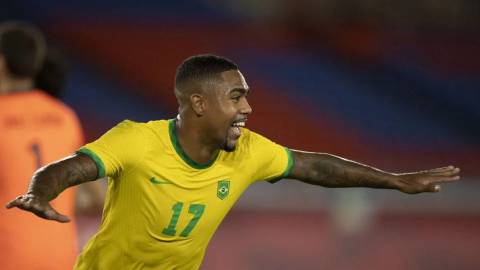 BICAMPEÃO! Brasil derrota a Espanha e garante segundo ouro consecutivo no futebol em Tóquio