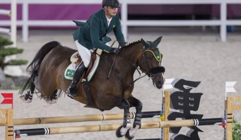 Jogos Olímpicos: brasileiros se classificam para a final do salto por equipes de hipismo em Tóquio; Veja