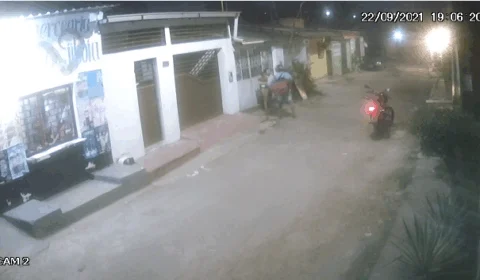 Vídeo de criminoso disfarçado de entregador no Novo Aleixo