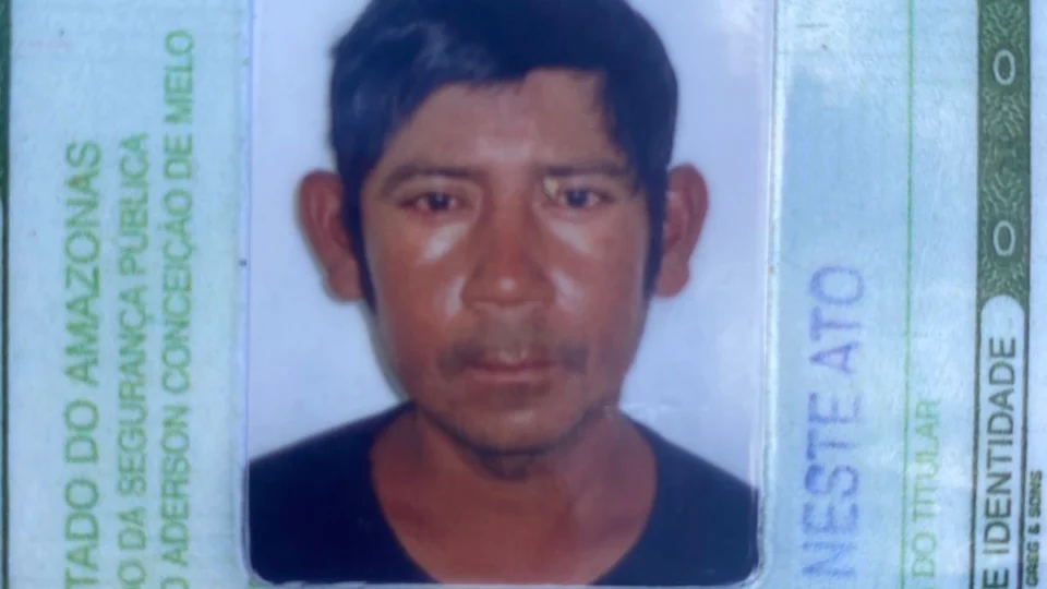 Mãe procura por filho com transtorno psicológico, desaparecido há 15 dias do bairro Redenção