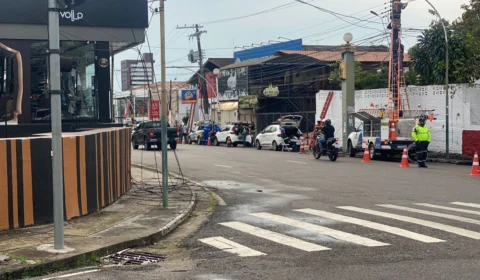 Veja vídeo; Trechos na Maceió e João Valério seguem interditados devido a incêndio em fiação