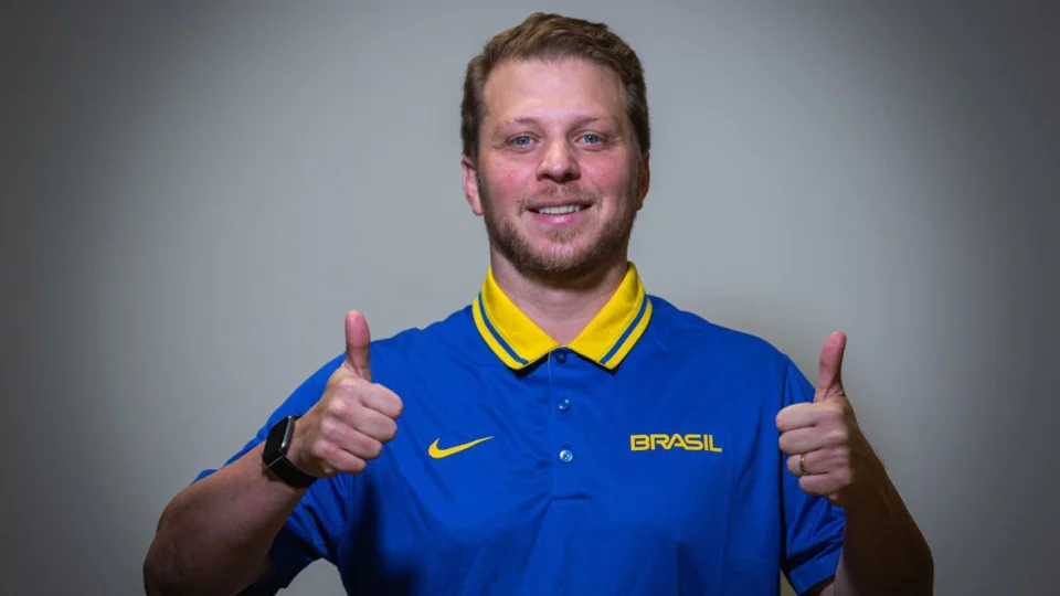 Gustavinho é anunciado como técnico da seleção masculina de basquete