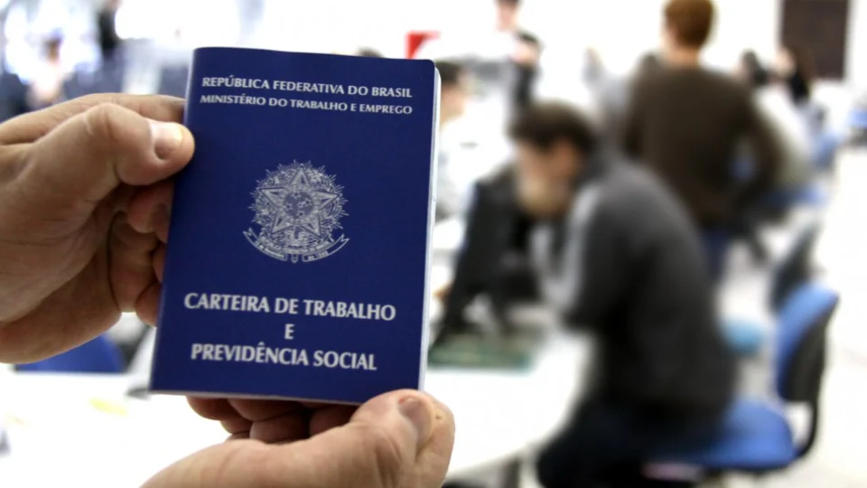 Confira as vagas de emprego disponíveis para esta quarta-feira