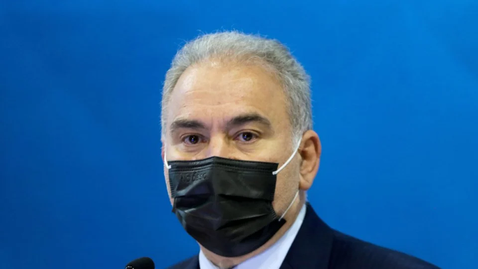 Ministro da Saúde, Marcelo Queiroga, testa positivo para covid-19 em Nova York