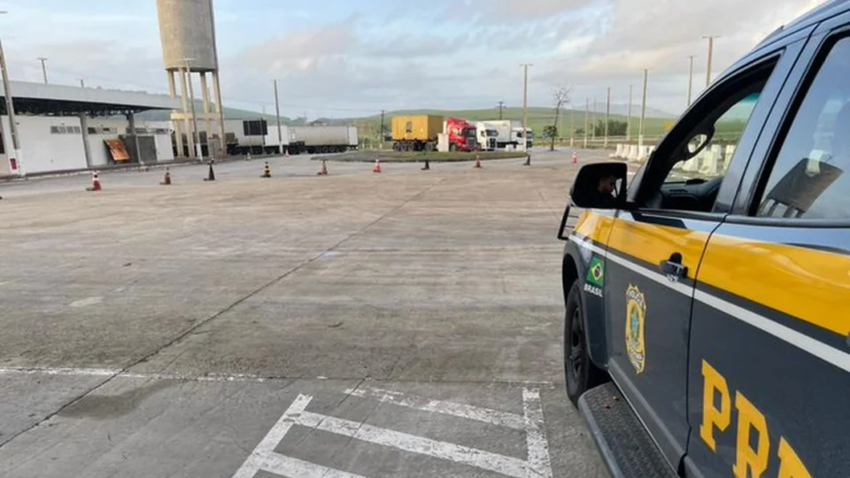 Governo diz que não há mais interdição de rodovias por caminhoneiros