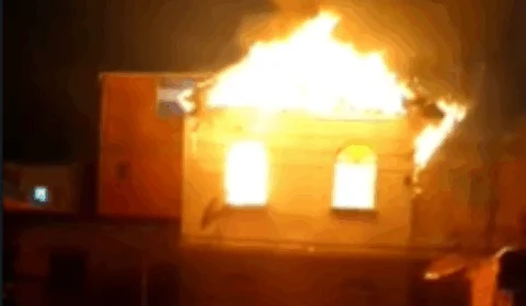 Idosos e cadeirante são salvos de incêndio por vizinhos no bairro Vila da Prata – VEJA VÍDEOS