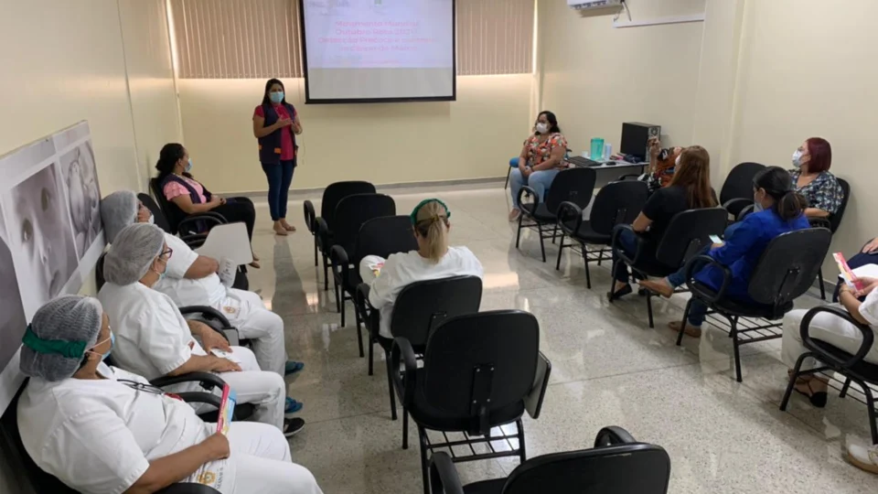 Atividades do ‘Outubro Rosa’ são iniciadas na maternidade Moura Tapajós