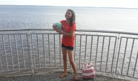 Desespero; família pede ajuda para localizar menina de 12 anos