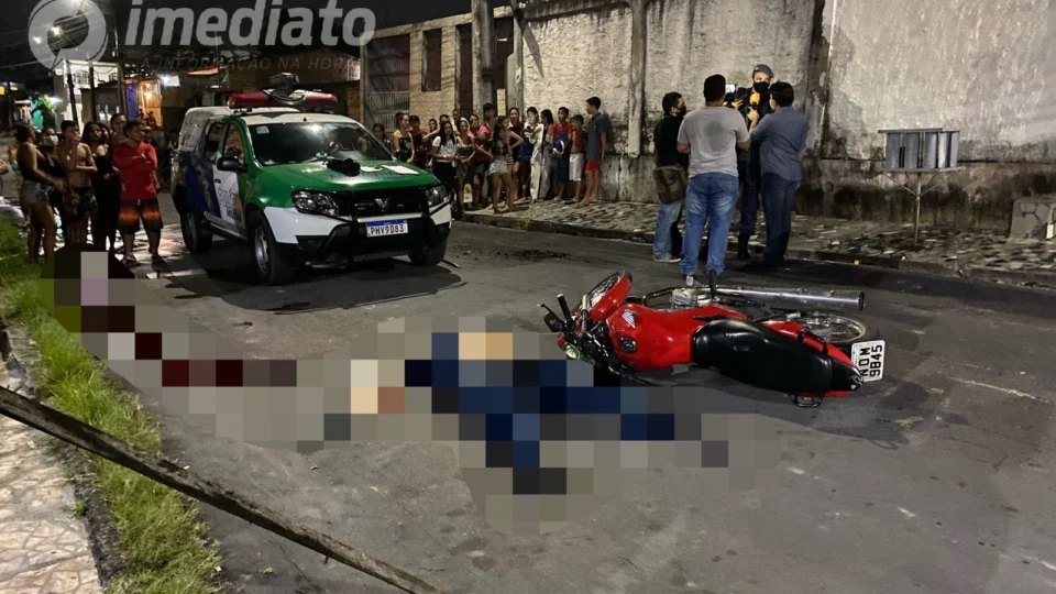 Dupla criminosa leva a pior e um acaba morto e outro ferido no Novo Aleixo