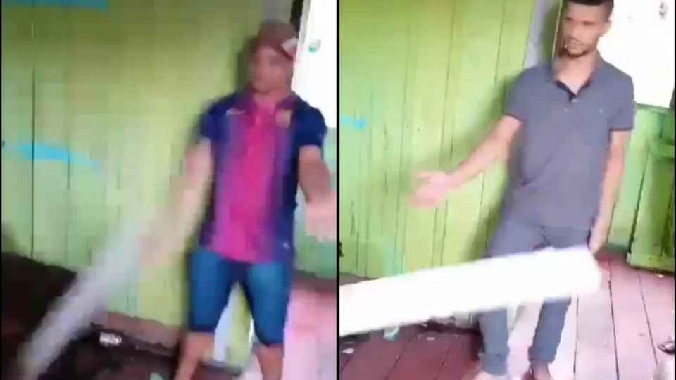 Supostos assaltantes são punidos por “tribunal do crime” em Manaus; veja vídeo