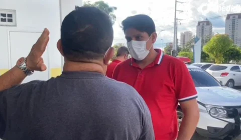 Veja vídeo! Jovem faz PM aposentado refém no Alvorada após fugir de população