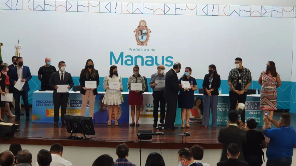 Bolsas Universidade e de Idiomas 2022/1 terão inscrições abertas em Manaus