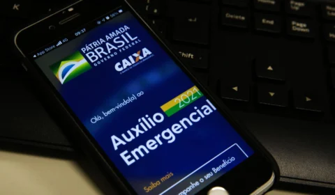 Caixa paga hoje (23) auxílio emergencial a nascidos em abril e maio