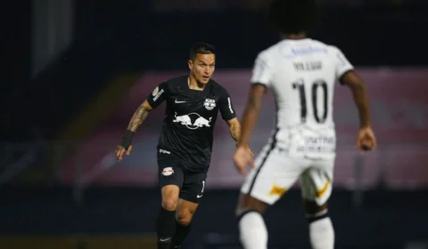 Corinthians arranca empate com Bragantino fora de casa no Brasileiro