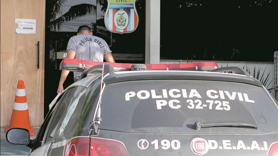 Jovem é preso suspeito de estuprar irmãos mais novos em Manaus