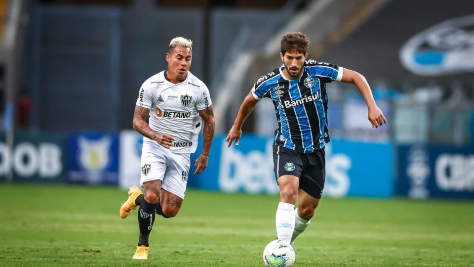 Atlético-MG tenta ampliar liderança diante do Grêmio no campeonato Brasileiro