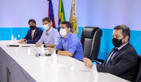 Prefeito antecipa segunda parcela do 13° e salários de Dezembro dos Servidores
