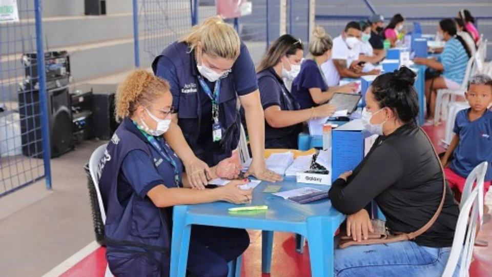 Governo do Amazonas entrega Auxílio Estadual em nove municípios nesta sexta-feira