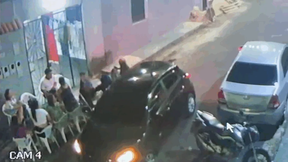 Vídeo de arrastão no bairro Alvorada