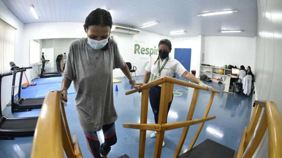 Projeto RespirAR ultrapassa 6 mil atendimentos em reabilitação pós Covid-19 no Amazonas