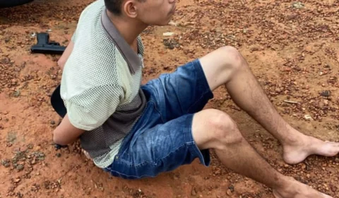 Após cometer assaltos com arma falsa e moto roubada, homem é  preso no Santo Agostinho; VÍDEO