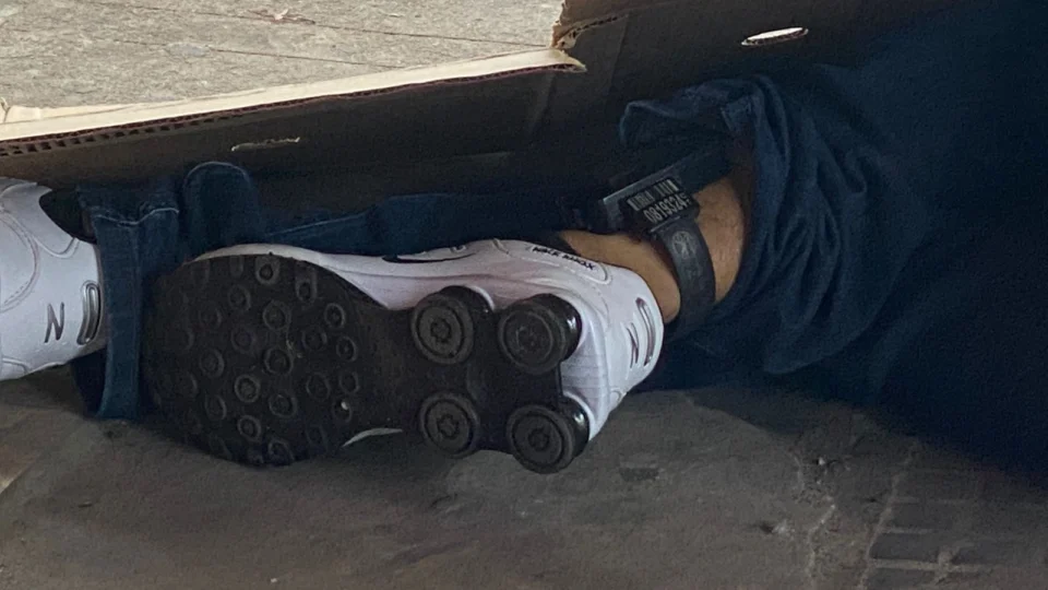 Detento do semiaberto é morto com 9 tiros na frente da UEA, no bairro Cachoeirinha