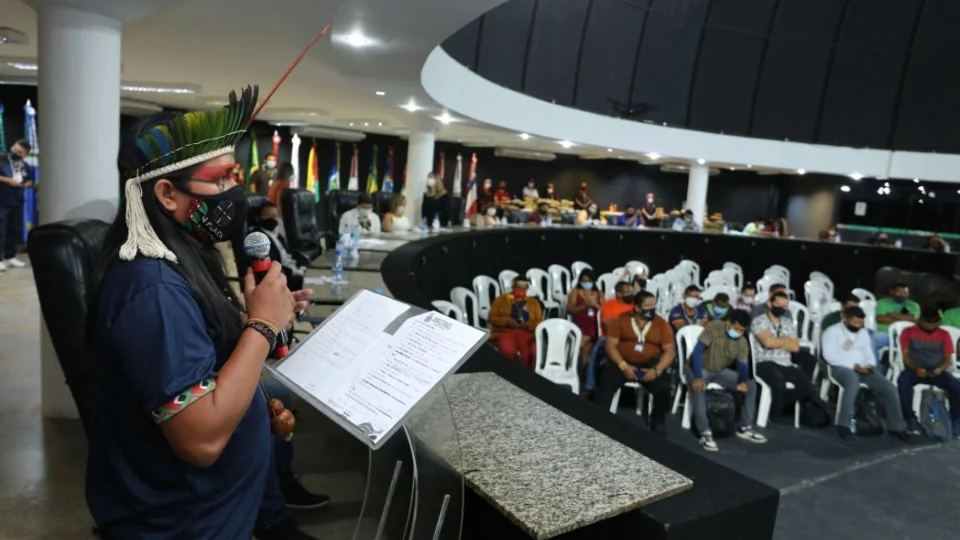 Representantes de 17 etnias se reúnem para discutir Educação Indígena no Amazonas