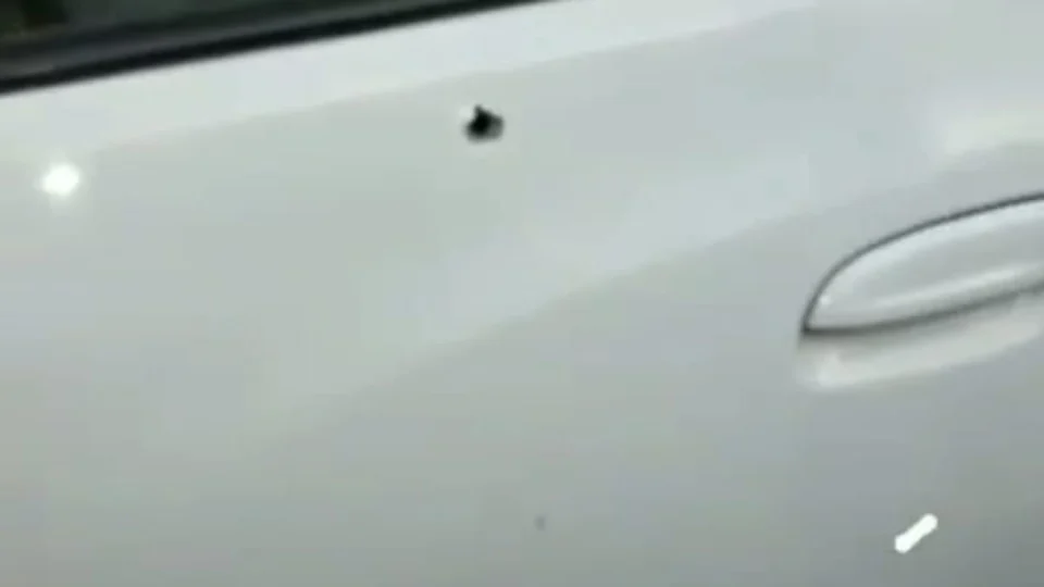 Policial da Rocam é baleado ao intervir em assalto a banco na Cidade Nova; VÍDEO