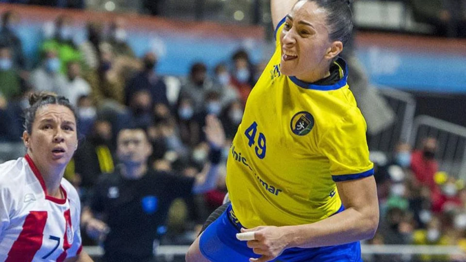 Handebol: seleção feminina encerra 1ª fase do Mundial com goleada em cima do Paraguai