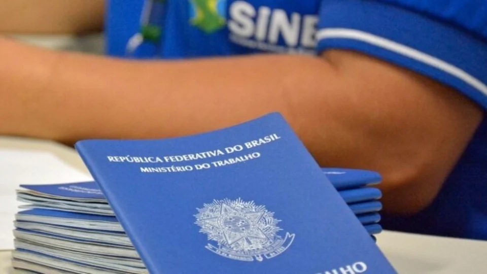 Confira as 51 vagas de emprego ofertadas pelo Sine Amazonas para esta quarta-feira (29)