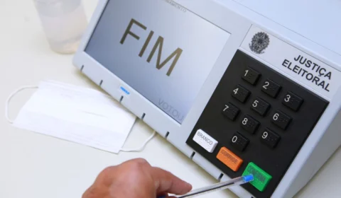 Ministério da Defesa entregará relatório sobre urnas ao TSE nesta quarta-feira
