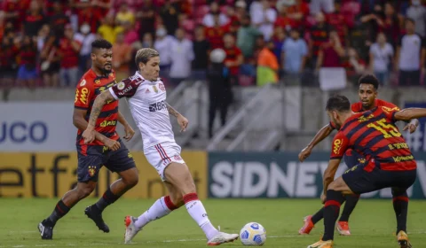 Vice-campeão Flamengo empata com rebaixado Sport em Recife