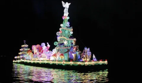 Presépio flutuante é destaque na mídia nacional e internacional