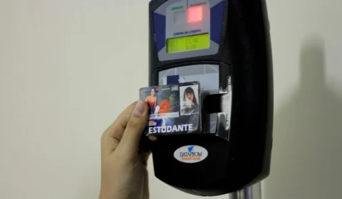 Alunos da rede pública terão “Passe Livre” em 2022 no transporte coletivo