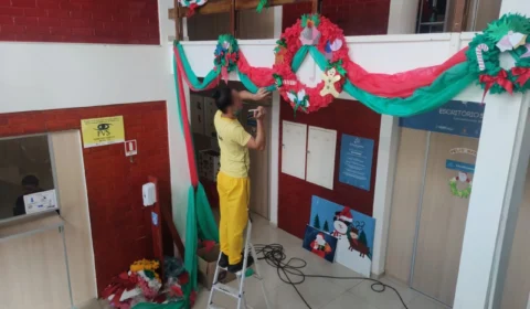 Internos de unidades prisionais do AM, decoram locais para época natalina