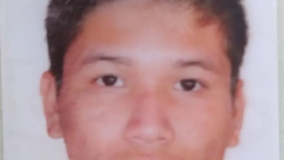 Jovem leva namorada para escola e desaparece ao retornar pra casa