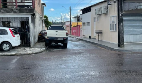 Dupla de bandidos em carro “Uber” assaltam comércio no bairro Japiim 2