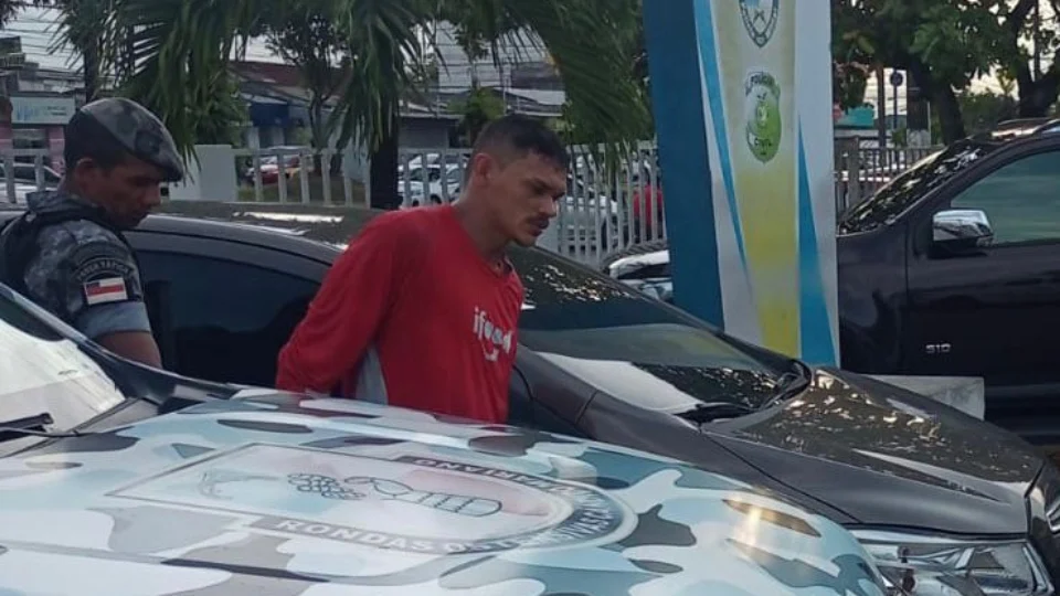 Falso entregador de Delivery é preso pela Rocam com arma caseira no Lago Azul